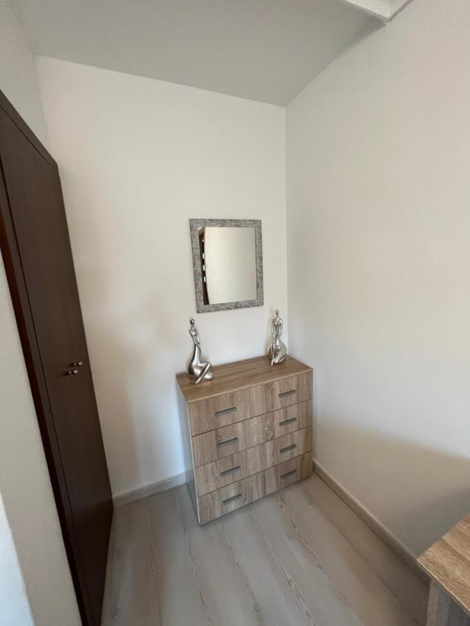 Nantia Appartment Myrina Esterno foto