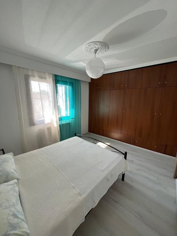 Nantia Appartment Myrina Esterno foto